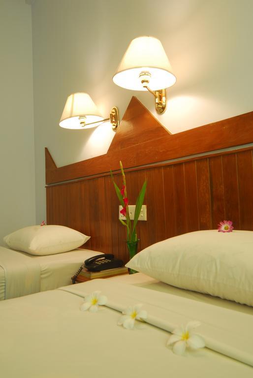 Amazing Kaytu Hotel Taungoo ภายนอก รูปภาพ